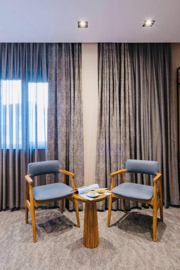 Rexee Hotel Istanbul Bagian luar foto