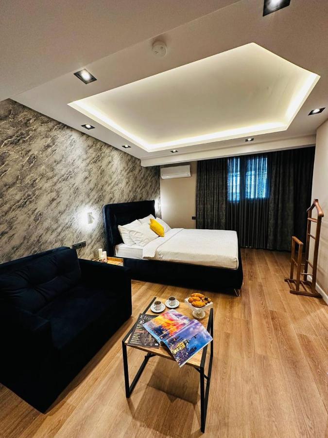 Rexee Hotel Istanbul Bagian luar foto