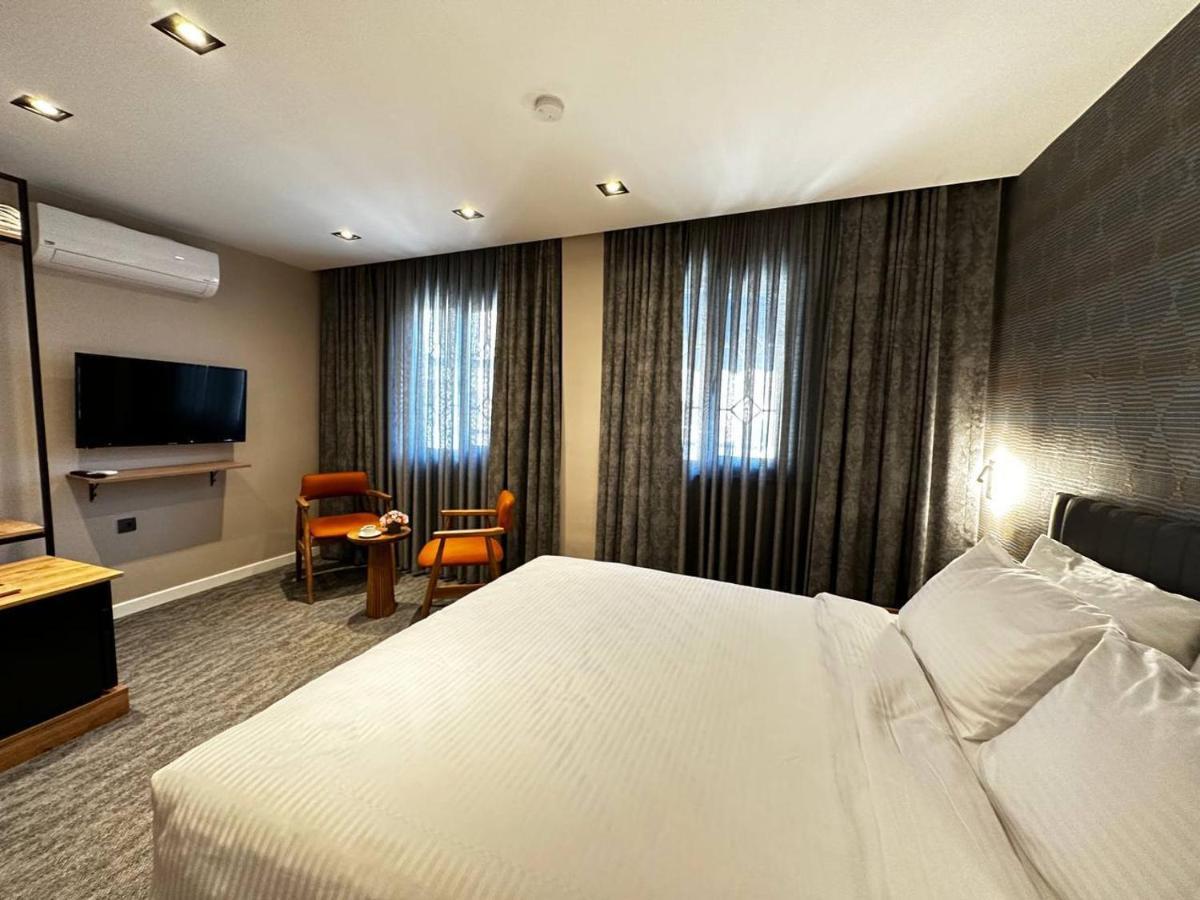 Rexee Hotel Istanbul Bagian luar foto