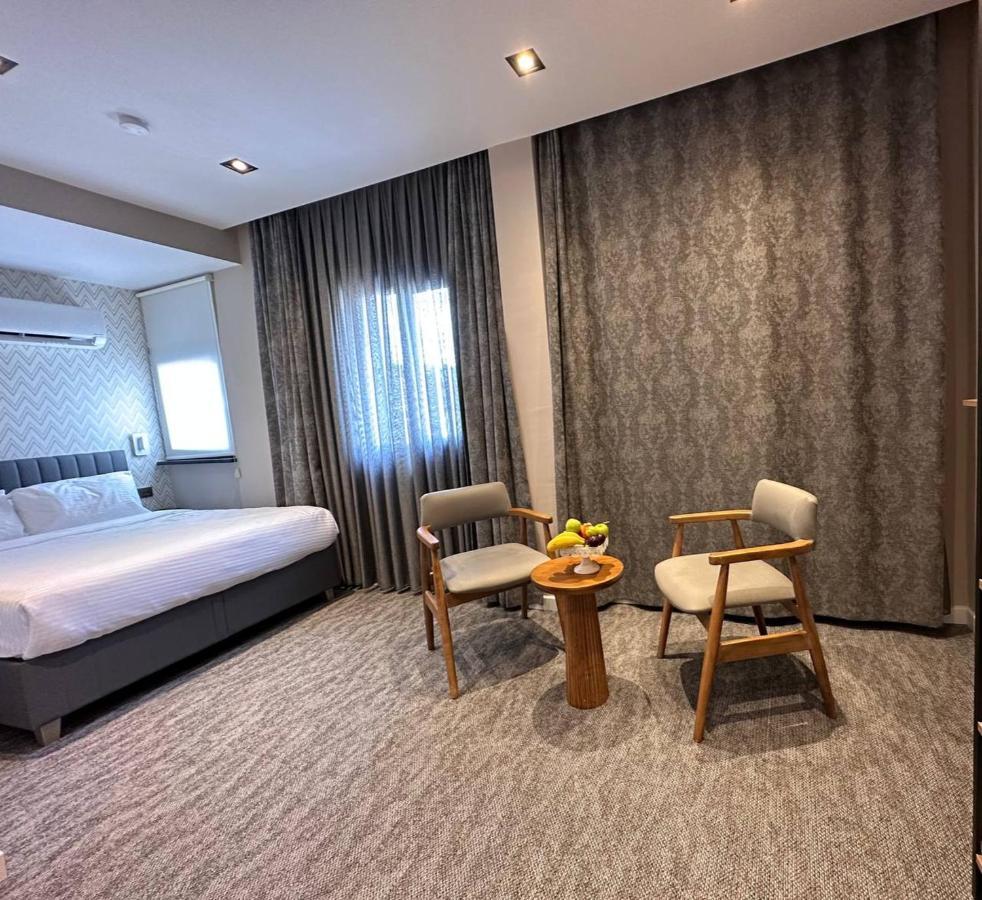 Rexee Hotel Istanbul Bagian luar foto