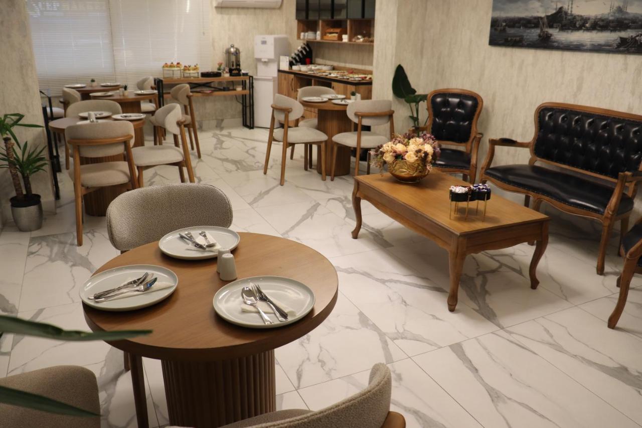Rexee Hotel Istanbul Bagian luar foto