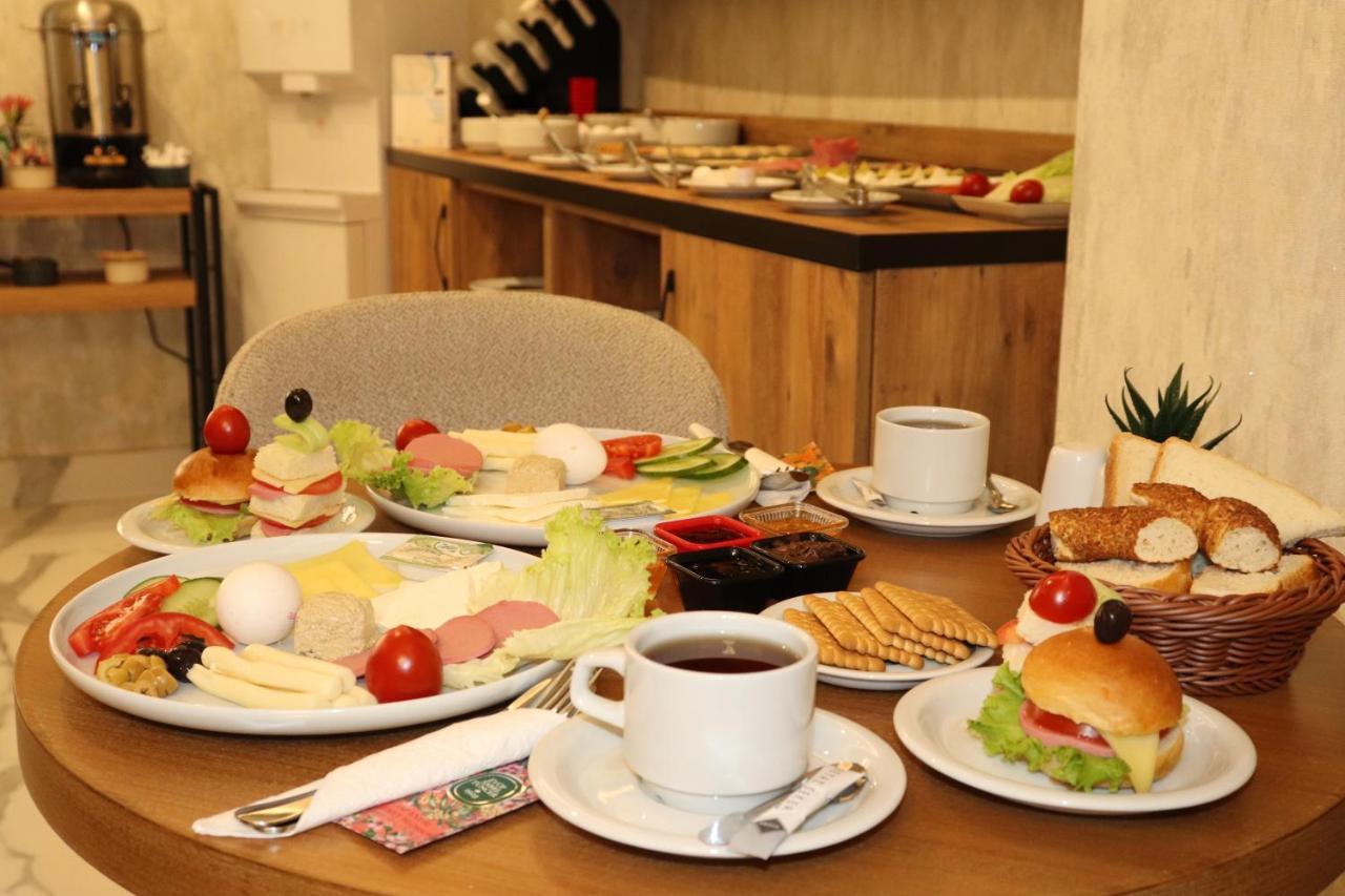 Rexee Hotel Istanbul Bagian luar foto